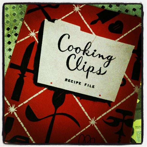 Mod Betty' Cooking Clips
