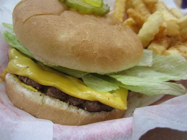 Hoskins Drug Store Cheeseburger Marie Lets Eat 2