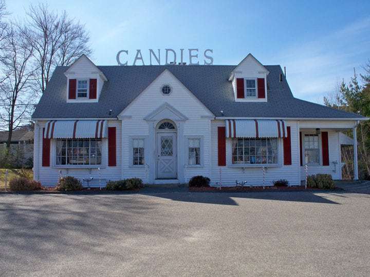 Furlong’s Cottage Candies and Ice Cream, Norwood MA – A Sweet Route 1