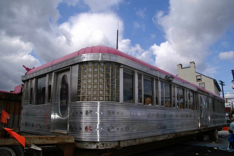 Vale Rio Diner Phoenixville PA Pennsylvania For Sale - Retro Roadmap