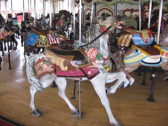 carousel-horse-kings-dominion-richmond-va-tikisoo